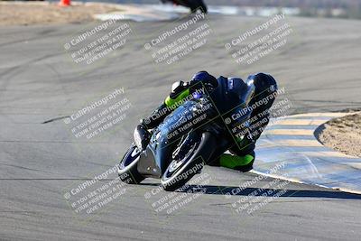 media/Jan-09-2022-SoCal Trackdays (Sun) [[2b1fec8404]]/Turns 9 and 8 (920am)/